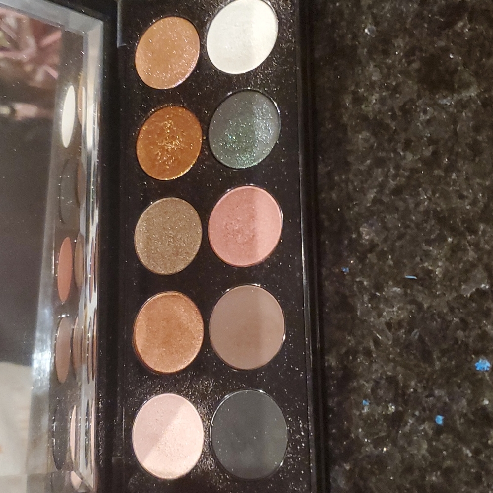 Pat mgrath mothership II sublime green pallette